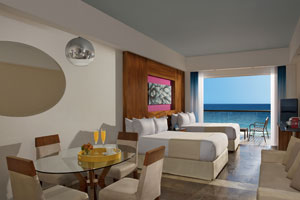 Altitude Junior Suite Ocean Front at Krystal Grand Los Cabos Hotel